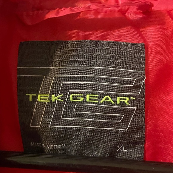 Tek Gear Women's Pink Quilted‎ Vest - Picture 2 of 6